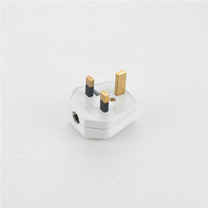 MU14 3 pin 25oV fusible eléctrica en el Reino Unido salida enchufes superior 13a - Product Image 1