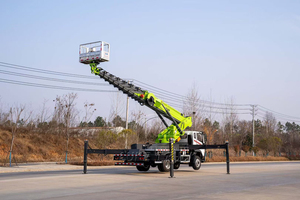 รถบรรทุกตงเฟิง 4x2 40 เมตร บูมยืดหดได้หลายส่วน แขนยืดหดได้ 360 องศา °   ตะกร้าหมุนสำหรับคน - Product Image 6