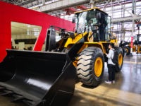 7 TON SW978K1 Wheel Loader Hemat Bahan Bakar MOQ1 dengan Dukungan Suku Cadang untuk Pembersihan Puing Beton di Lokasi Pembongkaran