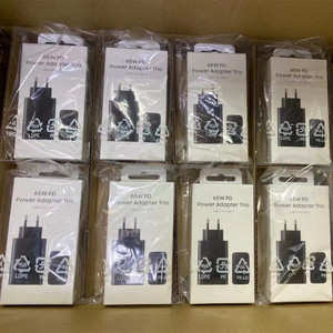 Il più venduto 65W Trio Super veloce caricatore USB C <span class=keywords><strong>caricabatterie</strong></span> per <span class=keywords><strong>Samsung</strong></span> Galaxy S26 S24 S23 S22 Note20 Ultra veloce adattatore caricatore - Product Image 3