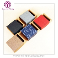 Caja de Embalaje para Suscripciones de Calcetines de Lujo con Recubrimiento UV, Grabado en Relieve, Laminación Mate y Color Personalizado Reciclable