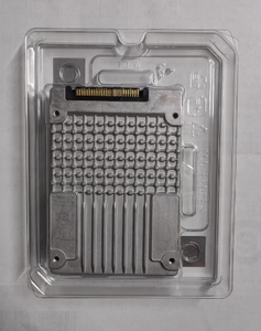 3.84 ТБ Enterprise NVMe SSD (SSDPF2KX038T9N1) — высокая надежность и низкая задержка для бизнес-критичных нагрузок - Product Image 3