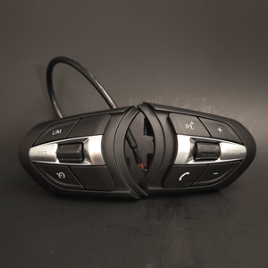 <span class=keywords><strong>Avec</strong></span> Bouton de <span class=keywords><strong>Volant</strong></span> Rouge Bleu M1 M2 pour BMW F01 F07 F10 F15 F16 F20 F21 F30 F31 F32 F33 F34 F35 F36 M3 F80 M4 F82 F87 F90 - Product Image 3