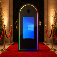 Mesin Photo Booth Cermin Ajaib 65 Inci RGB LED Kios Selfie Pernikahan, Terhubung dengan Kamera dan Printer untuk Sewa Acara Pernikahan
