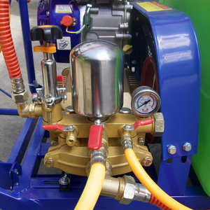 IFOURNI IF-160L trolley 30m tubo lungo 160L / 300L 6.5 HP motore a benzina farm and garden spruzzatore agricolo con pompa a spruzzo - Product Image 3