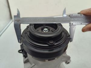 <span class=keywords><strong>Compresseur</strong></span> de climatisation pour <span class=keywords><strong>HYUNDAI</strong></span> SONATA <span class=keywords><strong>I20</strong></span> KYOK151526 97701-2K800 1500 52777 Pompe de <span class=keywords><strong>compresseur</strong></span> de climatisation - Product Image 5