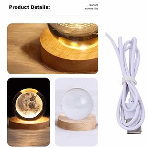 Lampe de table LED USB en forme de boule de cristal, lumière de nuit, décoration 3D Lune et Planètes, pour la maison, jouets de fête pour enfants et adultes, cadeaux de Noël - Product Image 4