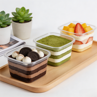 Gobelet à dessert carré jetable en plastique transparent, récipient pour gâteau, boîte à mousse transparente de qualité alimentaire, boîte à tiramisu avec couvercle