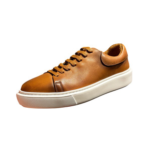 Zapatillas casuales para exteriores con cordones, de cuero vacuno de grano completo, suela gruesa y duradera, versión coreana, zapatos de hombre a la moda. - Product Image 5