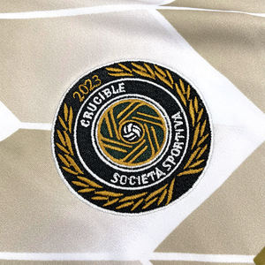 Nuevo fútbol Jersey diseño Club bordado Logo poliéster de alta calidad camisetas de fútbol - Product Image 6