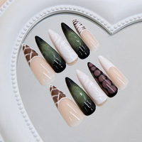 Matériaux de haute qualité, style français INS, 24 pièces, ongles pressés fabriqués à la machine, durables, portables, faux ongles pour la vente en gros