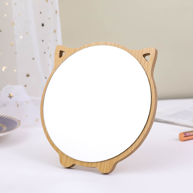 Miroir de maquillage en forme de chat