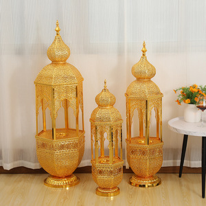 Quemadores de Aromaterapia de Hierro Galvanizado con Diseño de Castillo Dorado, Adornos para Sala de Estar de Oriente Medio, Dubái, Incensario de Carbón Vegetal, Ambiente - Product Image 1