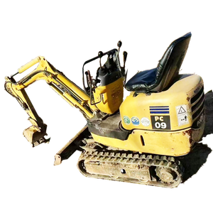 Miniexcavadora Komatsu PC09 1T de Segunda Mano, Fabricada en Japón, Usada, Compacta, con Accesorio de Pulgar, Acoplador Rápido y Martillo Rompedor - Product Image 1
