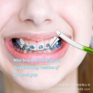 Nuevo Cepillo de Dientes en Forma de V de Doble Cabezal con Cerdas Duras, Material de Acero Inoxidable y Mango de PP para Limpiar los Espacios Interdentales - Product Image 2