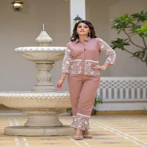 Último Diseño Exclusivo de Salwar Kameez Indio Pakistaní, Tela de Primera Calidad, Diseñador, Ropa de Fiesta, Ropa Étnica, Ropa de Festival - Product Image 1