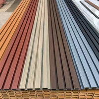 Paneles Decorativos de Rejilla de WPC PVC, Elegantes y Duraderos, para Pared y Techo, Diseño Moderno, Rejilla de Madera Plástica para Jardín