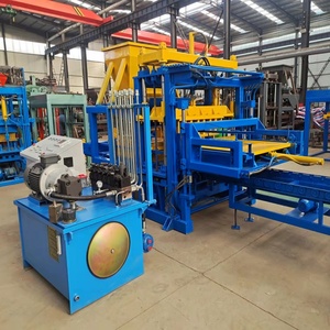 8-15 Máquina de fabricación de ladrillos completamente automática Máquina mezcladora transportadora apiladora Línea de producción de formación de bloques - Product Image 2