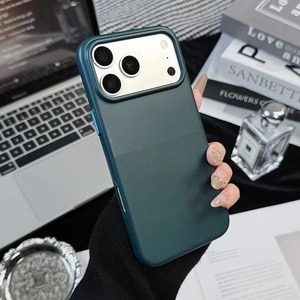 <span class=keywords><strong>Funda</strong></span> <span class=keywords><strong>Oficial</strong></span> para <span class=keywords><strong>iPhone</strong></span> 17 16 Pro Max con Diseño de Puntos, Material TPU y PC, Botones de Alto Brillo, Forro Interior de Franela - Product Image 2