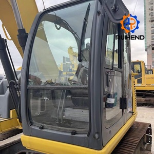 Escavatore <span class=keywords><strong>Kobelco</strong></span> SK135SR da 13,5 Tonnellate in Vendita, Usato, Design Compatto a Cingoli, Caratteristiche Zero Tail, Motore Essenziale, Pompa, Ingranaggi - Product Image 2
