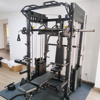 Machine Smith multifonction personnalisable, cage de musculation tout-en-un avec rack à squats et poulie latérale, équipement de gym pour entraînement à domicile