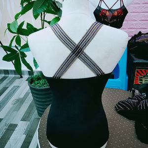 เสื้อกั๊กไนต์คลับแขนกุดสายเดี่ยวสำหรับผู้หญิงเสื้อกล้ามออกงานปาร์ตี้ชุดกระโปรงยาวประดับด้วยพลอยแวววาวแวววาว - Product Image 5