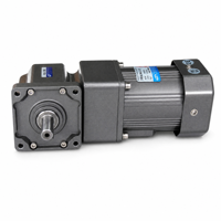 Motor Geared Reducer dengan Casing Logam Beralur, Output Berflens, Poros Proyeksi, Kaki Pemasangan, dan Transmisi Industri