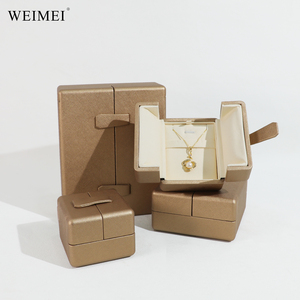 WEIMEI - Caja de Joyería de Piel Sintética Cepillada de Alta Gama con Detalles en Dorado para Anillos, Collares, Pendientes y Conjuntos de Joyería - Product Image 2