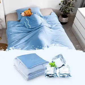 Selimut pendingin lembut musim panas desain reversibel, selimut pendingin musim panas dapat dicuci dengan mesin selimut untuk tidur panas