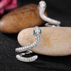 Pendientes de serpiente de oro blanco con diamantes y diamantes de fantasía para mujer, joyería de lujo para fiestas - Product Image 4