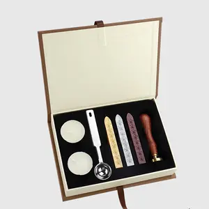 Wax Seal Stamp Kit,Classical Old-Fashioned Antique Wax Stamp Seal Kit with Vintage Wooden Handle and Brass