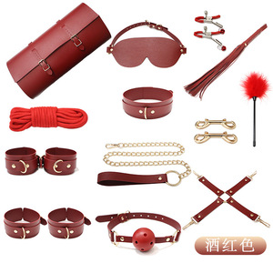 ชุดเซ็กส์ทาสซาดิสม์<span class=keywords><strong>13</strong></span>ชิ้นกระเป๋าหนัง PU ผลิตภัณฑ์ทางเพศสำหรับผู้ใหญ่ - Product Image 3