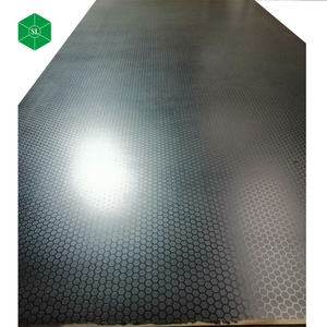 <span class=keywords><strong>10Mm</strong></span> 12MM 18Mm Anti-dérapant Gris Noir Bleu Film Face <span class=keywords><strong>Contreplaqué</strong></span> Pressage À Chaud <span class=keywords><strong>Plaque</strong></span> De Scène En Caoutchouc Hexagone Feuille De <span class=keywords><strong>Contreplaqué</strong></span> - Product Image 5