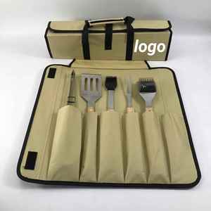 Ensemble de barbecue promotionnel en acier inoxydable avec manche en bois, sac en tissu et boîte en aluminium, outils de barbecue inclus - Product Image 1