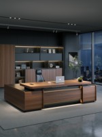 Bureau de direction de style rétro chinois, nouveau bureau de direction haut de gamme, bureau de direction en bois massif pour les présidents et les directeurs généraux.