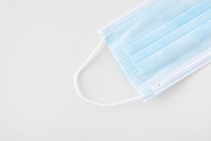 Nhà Máy Trực Tiếp Cung Cấp Màu Xanh Trắng Dùng Một Lần Dành Cho Người Lớn Mặt Nạ Meltblown Vải Ba Lớp Bảo Vệ en14683 Tiêu Chuẩn Có Thể Điều Chỉnh - Product Image 3