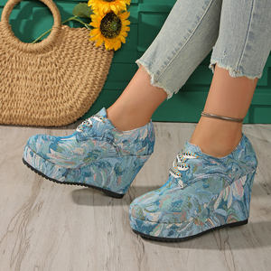 Mocassins pour femmes Chaussures de marche toutes saisons à semelle souple et respirantes, faciles à enfiler, confortables et décontractées. - Product Image 4