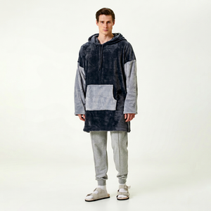 Couverture à capuche tricotée personnalisable de luxe, unisexe, en sherpa, pour adultes, très tendance - Product Image 1