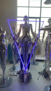 Estatua de Robot Sexy de fibra de vidrio para Club Bar decoración interior escultura de Robot de mujer desnuda Base de luz LED E27 para decoración de <span class=keywords><strong>Cine</strong></span> de dormitorio - Product Image 2