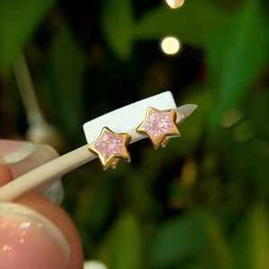 Pendientes de Moda con Cristales Rosados en Forma de Estrella, Acero Inoxidable 316L con Baño de Oro PVD - Product Image 3