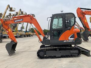 Excavatrice d'occasion de bonne performance Doosan DX60 6 tonnes Japon Marque nouvelle arrivée heures basses avec CE et EPA à vendre - Product Image 2