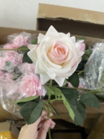 Fleur artificielle, rose au toucher réaliste, décoration de mariage, fleurs de roses artificielles, roses réalistes pour la décoration d'événements de mariage