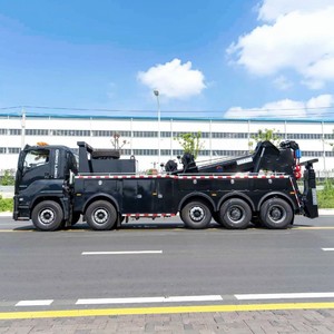 รถยกอีซูซุ FTR 10x4 สำหรับงานหนัก พร้อมเครน 50 ตัน และล้อไฮดรอลิกยกได้ เครื่องยนต์ 4UZ1 - Product Image 3