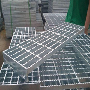 <span class=keywords><strong>Rejilla</strong></span> <span class=keywords><strong>de</strong></span> Drenaje <span class=keywords><strong>de</strong></span> Acero al Carbono <span class=keywords><strong>de</strong></span> Alta Resistencia, <span class=keywords><strong>Rejilla</strong></span> <span class=keywords><strong>para</strong></span> <span class=keywords><strong>Techo</strong></span>, Superficie Galvanizada en Caliente, Duradera, Anticorrosiva, Barra Metálica Cuadrada - Product Image 6