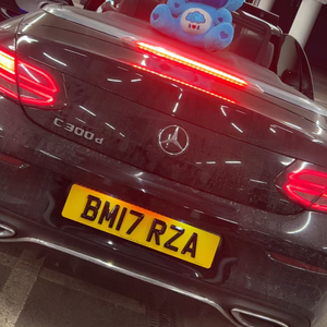 Etiquetas Adhesivas para Matrícula de Coche con Dígitos Negros en Relieve 3D de 79 mm, Estándar Británico, Letras Biseladas, Placas de Matrícula de ABS con Fuente Legalizada para Carretera - Product Image 6