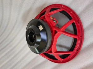 Altavoces de concierto y rendimiento Ultimate RX400 de 15MB fiables para eventos y espectáculos en vivo - Product Image 3