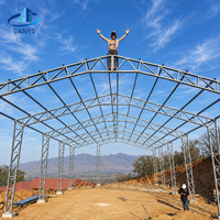 Bâtiment en acier à travée libre, structure préfabriquée à grande travée pour projets industriels et polyvalents