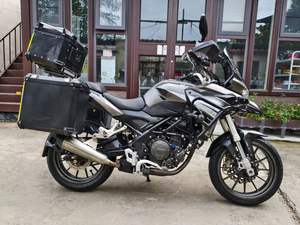 Moto à essence 250cc Golden <span class=keywords><strong>Pigeon</strong></span> 90 % neuve de haute qualité, idéale pour les croisières, les rallyes et les aventures, avec refroidissement par eau - Product Image 4