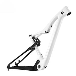 Cadre de vélo de montagne tout <span class=keywords><strong>carbone</strong></span> 29ER XC avec suspension, hanger UDH, pneu 2.4T, frein à disque 148*12MM, roue 29, cadre de <span class=keywords><strong>VTT</strong></span> à suspension - Product Image 2