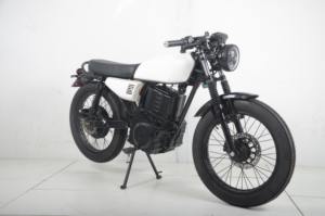 Alta velocità di alta qualità Cafe <span class=keywords><strong>Racer</strong></span> 2 ruote con motocicletta elettrica a lungo raggio in vendita - Product Image 5